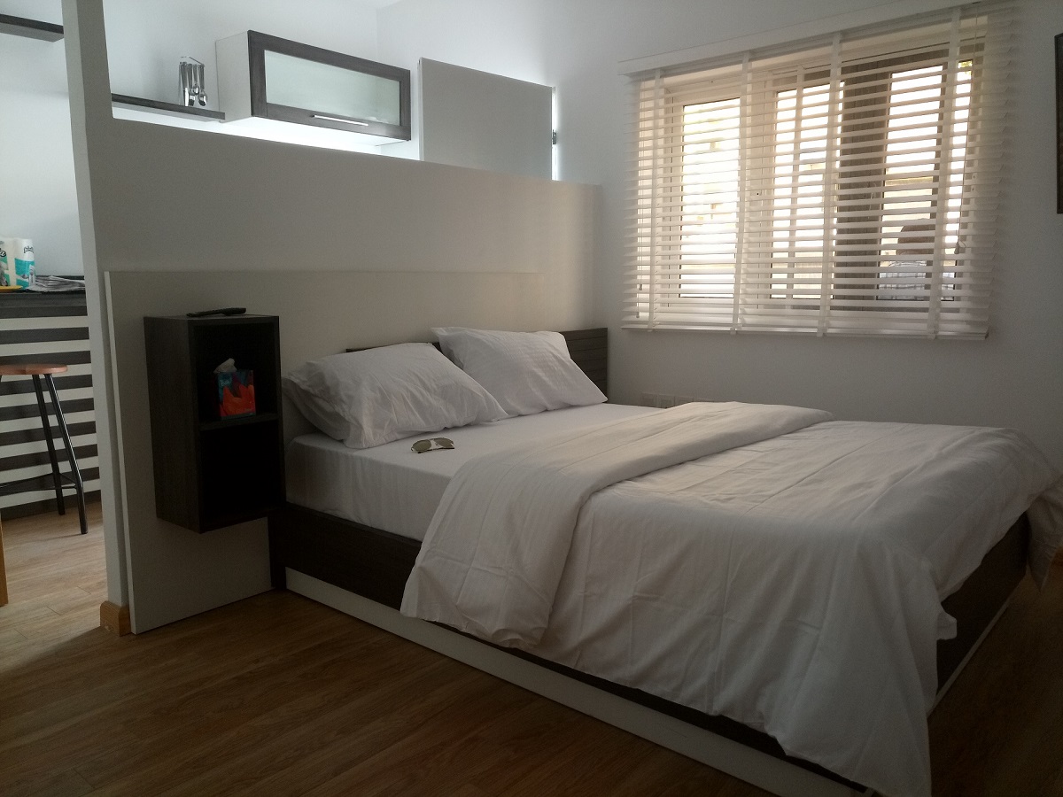 Minimalist Bed 4X6