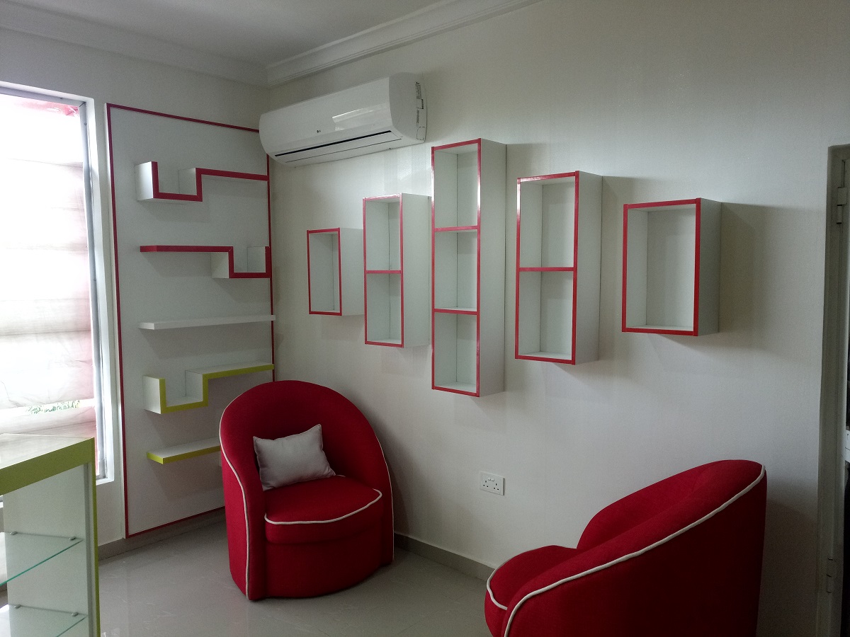 Creative Wall Display Shelf