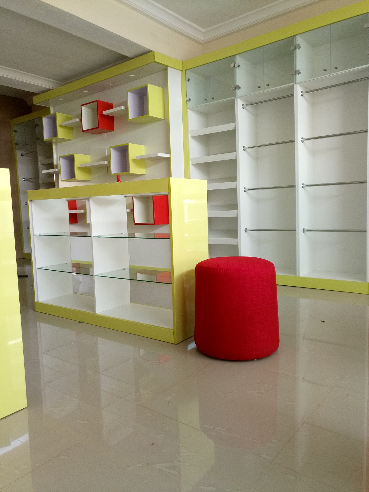 Trendy Display Shelves