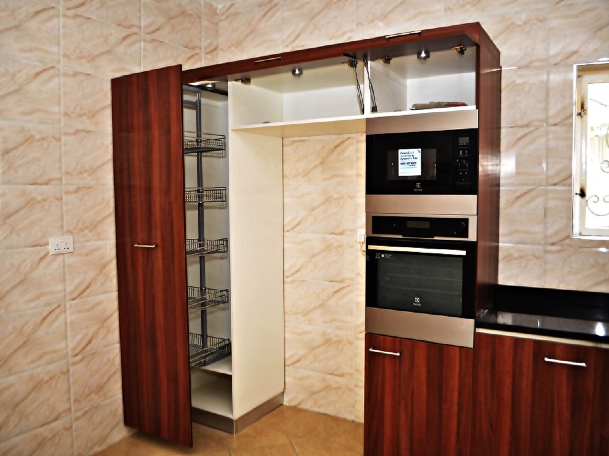 Fastidious Family Kitchen