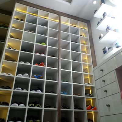 Walk In Closet Shoe Rack